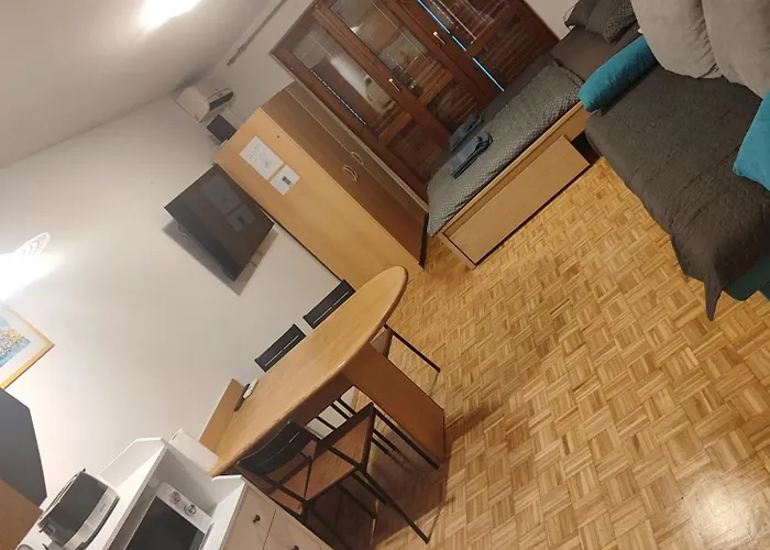 Apartma Luka With Private Parking Appartamento